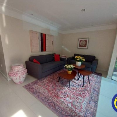 Apartamentos com 178m², 4 quartos, 1 suíte, 2 garagens, no bairro Agronômica em Florianópolis