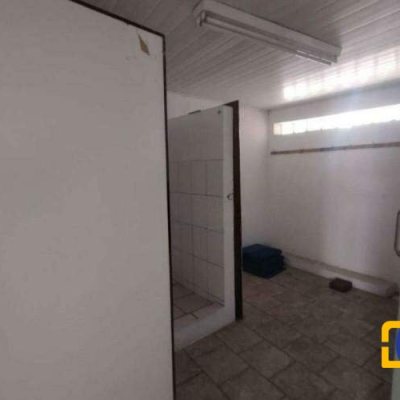 Casa Comercial com 582m², no bairro Centro em Florianópolis