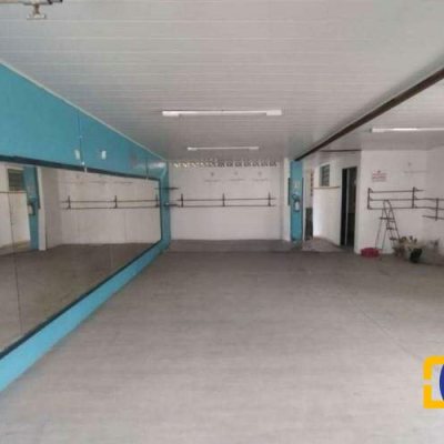 Casa Comercial com 582m², no bairro Centro em Florianópolis