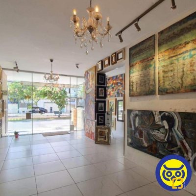 Loja com 153m², 2 garagens, no bairro Centro em Florianópolis