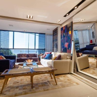 Apartamentos com 290m², 4 quartos, 3 suítes, 2 garagens, no bairro Beira Mar em Florianópolis