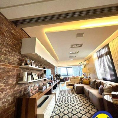 Apartamentos com 290m², 4 quartos, 3 suítes, 2 garagens, no bairro Beira Mar em Florianópolis