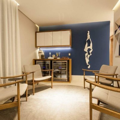 Apartamentos com 290m², 4 quartos, 3 suítes, 2 garagens, no bairro Beira Mar em Florianópolis