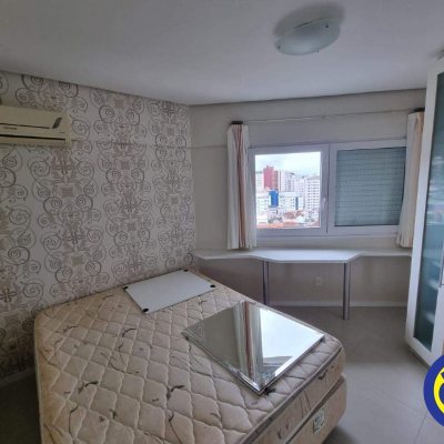 Cobertura com 162m², 3 quartos, 1 suíte, 1 garagem, no bairro Centro em Florianópolis