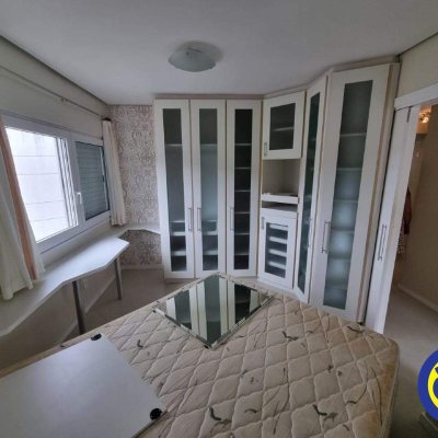 Cobertura com 162m², 3 quartos, 1 suíte, 1 garagem, no bairro Centro em Florianópolis