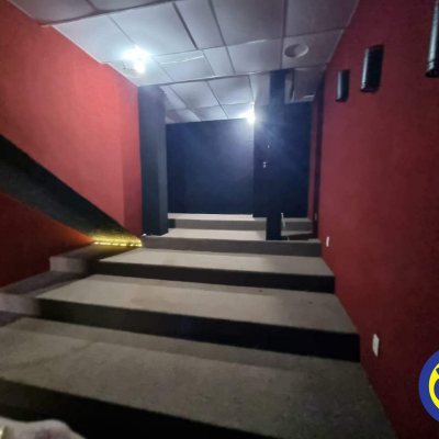 Casa Residencial com 100m², 3 quartos, 1 suíte, 3 garagens, no bairro Centro em Florianópolis