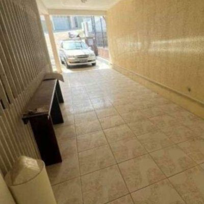 Casa Residencial com 100m², 3 quartos, 1 suíte, 3 garagens, no bairro Centro em Florianópolis