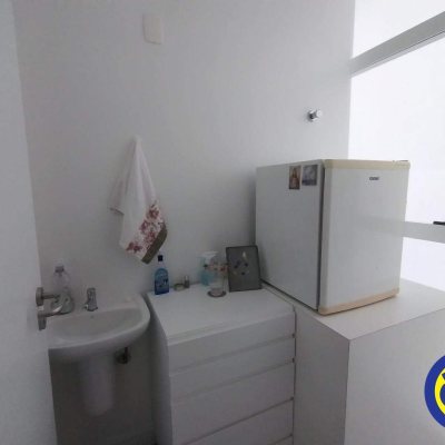 Sala com 53m², 1 garagem, no bairro Agronômica em Florianópolis