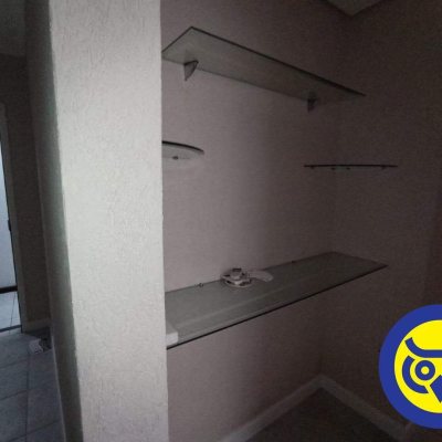 Sala com 42m², 1 garagem, no bairro Centro em Florianópolis