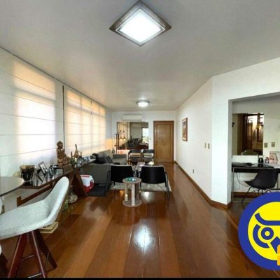 Apartamentos com 237m², 4 quartos, 4 suítes, 2 garagens, no bairro Centro em Florianópolis