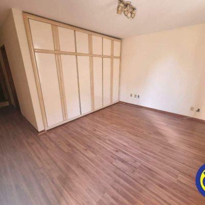 Apartamentos com 171m², 4 quartos, 2 suítes, 2 garagens, no bairro Centro em Florianópolis