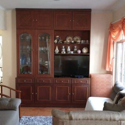 Casa Residencial com 280m², 3 quartos, 2 suítes, 1 garagem, no bairro Itaguaçu em Florianópolis