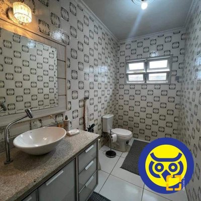 Casa Residencial com 280m², 3 quartos, 2 suítes, 1 garagem, no bairro Itaguaçu em Florianópolis