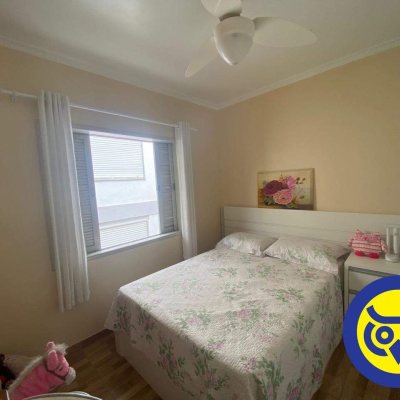 Casa Residencial com 280m², 3 quartos, 2 suítes, 1 garagem, no bairro Itaguaçu em Florianópolis