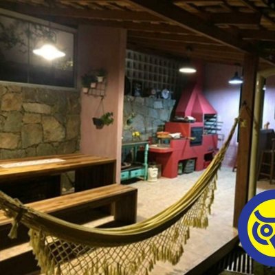 Casa Residencial com 205m², 3 quartos, 2 suítes, 2 garagens, no bairro Pantanal em Florianópolis