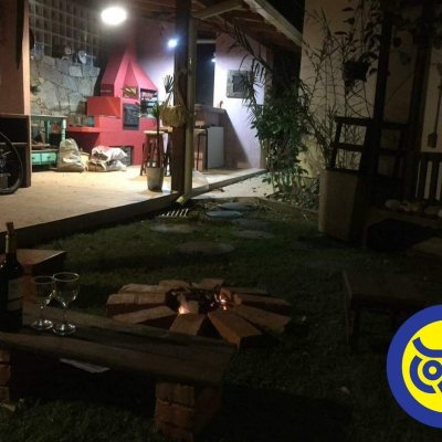 Casa Residencial com 205m², 3 quartos, 2 suítes, 2 garagens, no bairro Pantanal em Florianópolis