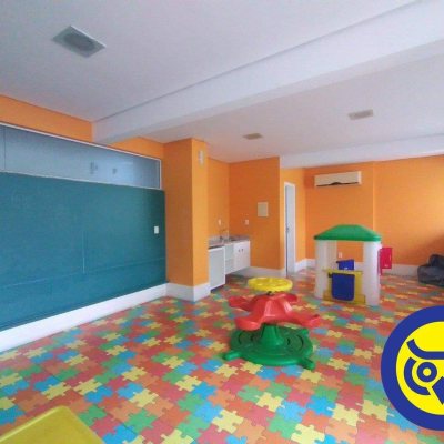 Apartamentos com 98m², 2 quartos, 1 suíte, 1 garagem, no bairro Santinho em Florianópolis