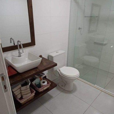 Casa Residencial com 360m², 3 quartos, 2 suítes, 2 garagens, no bairro Vargem Grande em Florianópolis