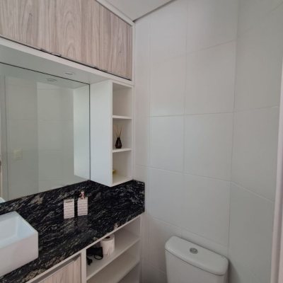Apartamentos com 61m², 2 quartos, 1 suíte, 1 garagem, no bairro Canasvieiras em Florianópolis