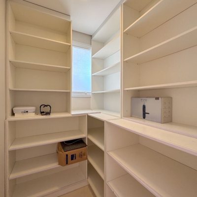 Casa Residencial com 242m², 4 quartos, 3 suítes, 4 garagens, no bairro Jurerê Internacional em Florianópolis