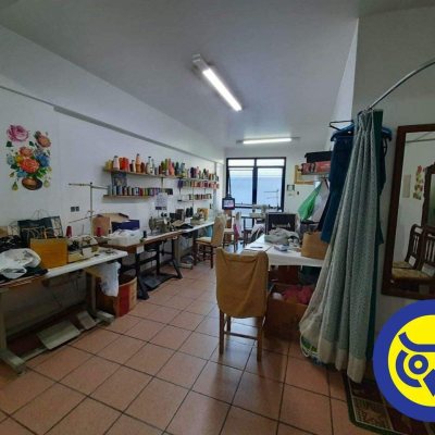 Sala com 32m², no bairro Centro em Florianópolis