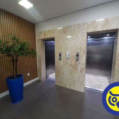 Sala com 32m², no bairro Centro em Florianópolis