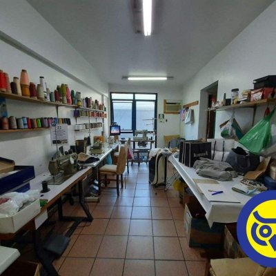 Sala com 32m², no bairro Centro em Florianópolis