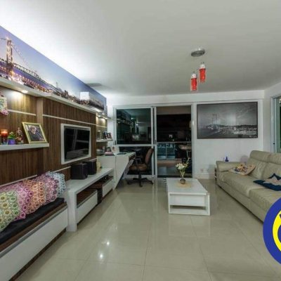 Cobertura com 265m², 3 quartos, 3 suítes, 2 garagens, no bairro Cachoeira Do Bom Jesus em Florianópolis