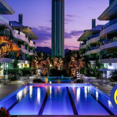 Cobertura com 265m², 3 quartos, 3 suítes, 2 garagens, no bairro Cachoeira Do Bom Jesus em Florianópolis