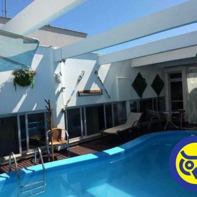 Cobertura com 360m², 5 quartos, 3 suítes, 3 garagens, no bairro Centro em Florianópolis