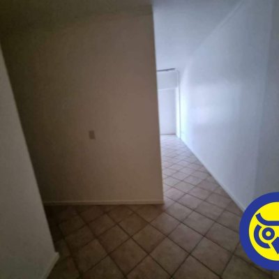 Sala com 30m², 2 garagens, no bairro Centro em Florianópolis