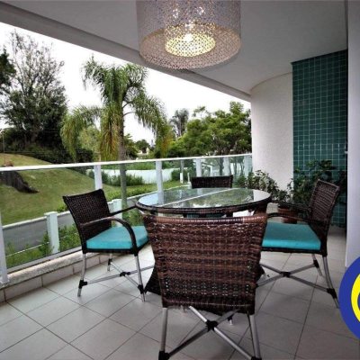 Apartamentos com 168m², 4 quartos, 3 suítes, 2 garagens, no bairro Cacupé em Florianópolis