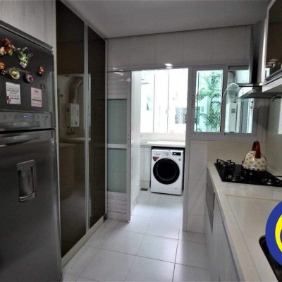 Apartamentos com 168m², 4 quartos, 3 suítes, 2 garagens, no bairro Cacupé em Florianópolis