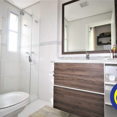 Apartamentos com 168m², 4 quartos, 3 suítes, 2 garagens, no bairro Cacupé em Florianópolis