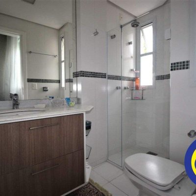 Apartamentos com 168m², 4 quartos, 3 suítes, 2 garagens, no bairro Cacupé em Florianópolis