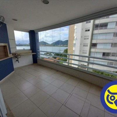 Apartamentos com 156m², 3 quartos, 3 suítes, 2 garagens, no bairro João Paulo em Florianópolis