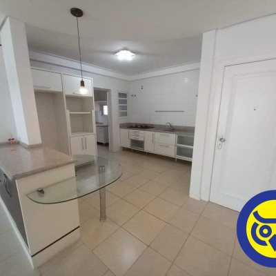 Apartamentos com 156m², 3 quartos, 3 suítes, 2 garagens, no bairro João Paulo em Florianópolis