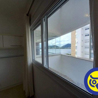 Apartamentos com 156m², 3 quartos, 3 suítes, 2 garagens, no bairro João Paulo em Florianópolis
