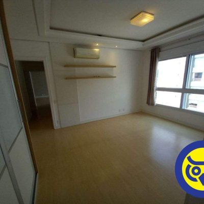 Apartamentos com 156m², 3 quartos, 3 suítes, 2 garagens, no bairro João Paulo em Florianópolis