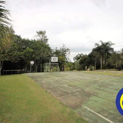 Casa em Condomínio com 349m², 6 quartos, 3 suítes, 3 garagens, no bairro Cacupé em Florianópolis