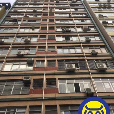 Sala com 34m², no bairro Centro em Florianópolis