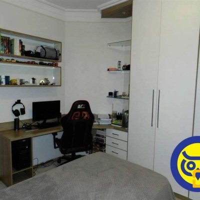 Apartamentos com 143m², 4 quartos, 1 suíte, 3 garagens, no bairro Centro em Florianópolis