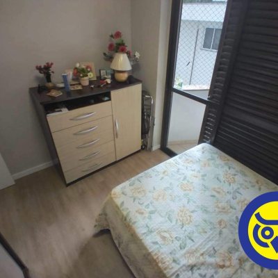 Apartamentos com 109m², 4 quartos, 1 suíte, 2 garagens, no bairro João Paulo em Florianópolis