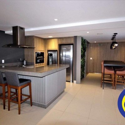 Apartamentos com 109m², 4 quartos, 1 suíte, 2 garagens, no bairro João Paulo em Florianópolis