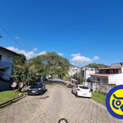 Terreno Comercial/Residencial com 912m², no bairro Carvoeira em Florianópolis