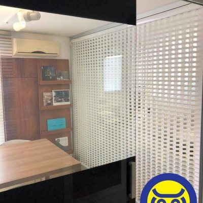 Sala com 24m², 1 garagem, no bairro Centro em Florianópolis