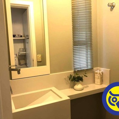 Sala com 24m², 1 garagem, no bairro Centro em Florianópolis