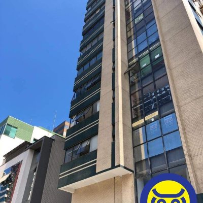 Sala com 24m², 1 garagem, no bairro Centro em Florianópolis