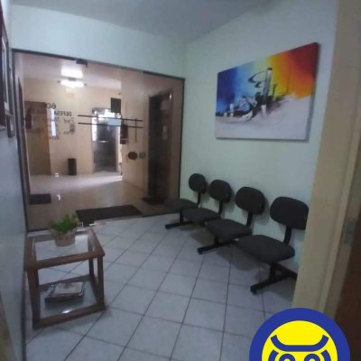Sala com 49m², no bairro Centro em Florianópolis