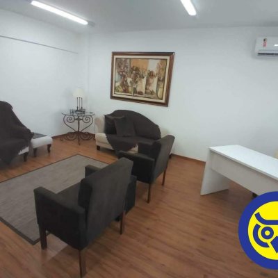 Sala com 36m², no bairro Centro em Florianópolis